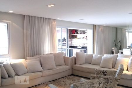 Sala de apartamento à venda com 4 quartos, 168m² em Água Branca, São Paulo