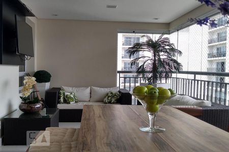 Apartamento à venda com 168m², 4 quartos e 3 vagasVaranda Gourmet