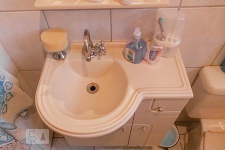 Casa à venda com 240m², 4 quartos e 3 vagasBanheiro da Suíte - Quarto 5