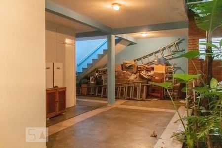 Casa à venda com 240m², 4 quartos e 3 vagasSala Edícula