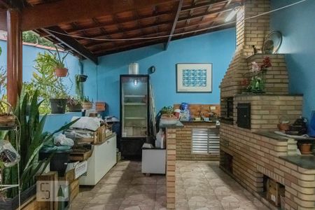 Casa à venda com 240m², 4 quartos e 3 vagasQuintal/Churrasqueira