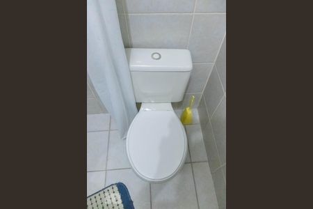 Casa à venda com 240m², 4 quartos e 3 vagasBanheiro da Suíte - Quarto 6