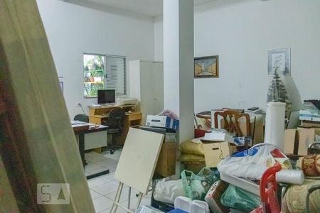 Casa à venda com 240m², 4 quartos e 3 vagasQuarto 6 - Suíte