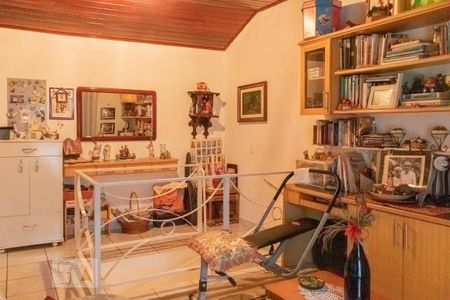 Casa à venda com 240m², 4 quartos e 3 vagasQuarto 5 - Suíte