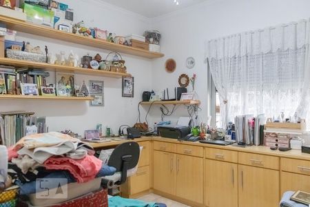 Casa à venda com 240m², 4 quartos e 3 vagasQuarto 2