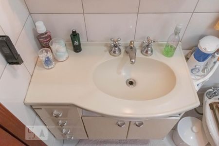 Casa à venda com 240m², 4 quartos e 3 vagasBanheiro da Suíte - Quarto 3