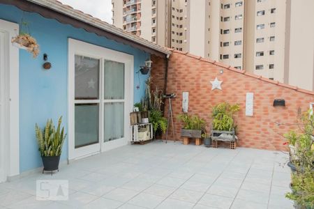 Casa à venda com 240m², 4 quartos e 3 vagasVaranda Quarto 5