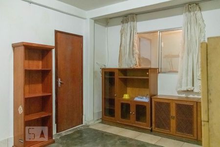 Casa à venda com 240m², 4 quartos e 3 vagasQuarto Edícula