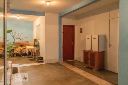 Casa à venda com 240m², 4 quartos e 3 vagasSala Edícula