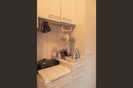 Casa à venda com 240m², 4 quartos e 3 vagasLavanderia