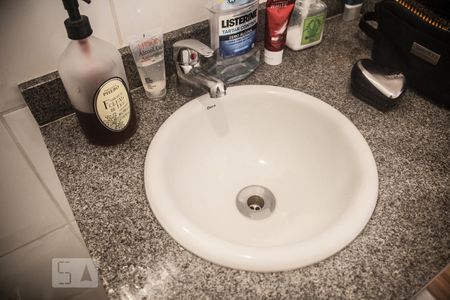 Apartamento à venda com 44m², 1 quarto e sem vagaBanheiro - Torneira