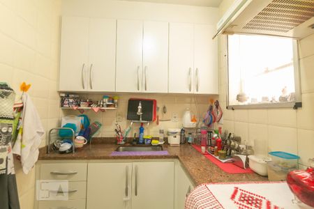 Apartamento para alugar com 75m², 2 quartos e 1 vaga Apartamento para alugar com 75m², 2 quartos e 1 vagaCozinha