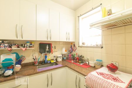 Apartamento para alugar com 75m², 2 quartos e 1 vaga Apartamento para alugar com 75m², 2 quartos e 1 vagaCozinha