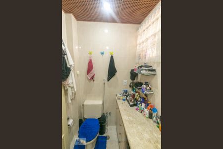 Apartamento para alugar com 75m², 2 quartos e 1 vaga Apartamento para alugar com 75m², 2 quartos e 1 vagaBanheiro da Suíte