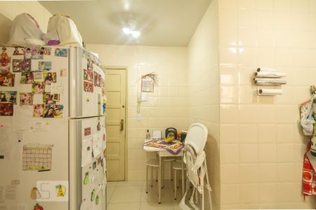 Apartamento para alugar com 75m², 2 quartos e 1 vaga Apartamento para alugar com 75m², 2 quartos e 1 vagaCozinha