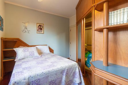 Casa à venda com 500m², 4 quartos e 5 vagasDormitório 3