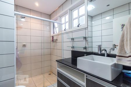 Casa à venda com 500m², 4 quartos e 5 vagasBanheiro 3