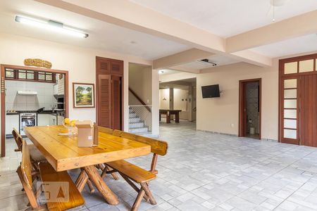 Casa à venda com 500m², 4 quartos e 5 vagasEspaço Gourmet