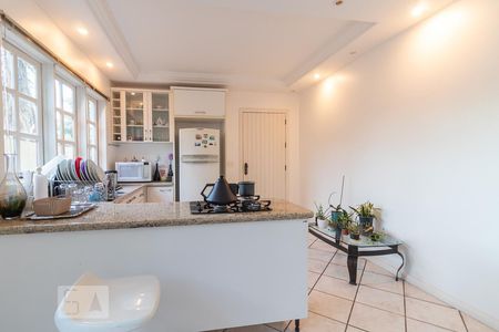 Casa à venda com 500m², 4 quartos e 5 vagasCozinha