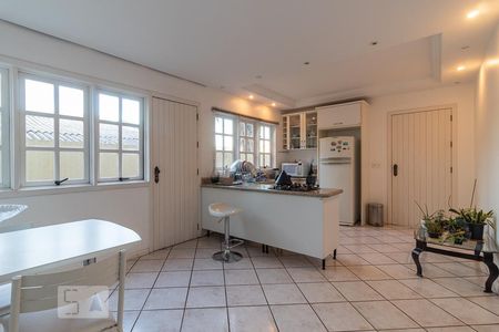 Casa à venda com 500m², 4 quartos e 5 vagasCozinha