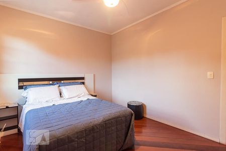 Casa à venda com 500m², 4 quartos e 5 vagasDormitório 2