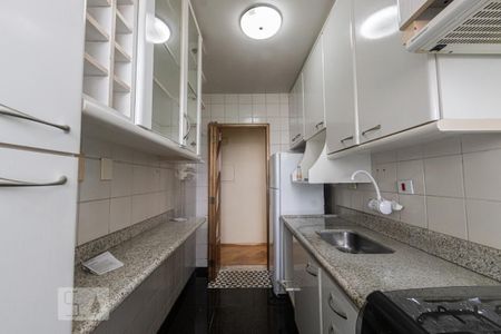 Apartamento à venda com 70m², 2 quartos e 1 vaga Apartamento à venda com 70m², 2 quartos e 1 vagaCozinha