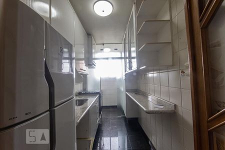 Apartamento à venda com 70m², 2 quartos e 1 vaga Apartamento à venda com 70m², 2 quartos e 1 vagaCozinha