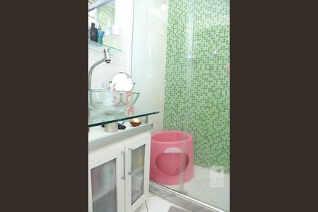 Apartamento à venda com 68m², 2 quartos e sem vagaBanheiro Social