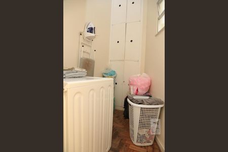 Apartamento à venda com 68m², 2 quartos e sem vagaQuarto de Serviço