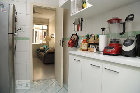 Apartamento à venda com 68m², 2 quartos e sem vagaCozinha