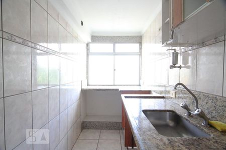 Apartamento à venda com 69m², 2 quartos e 1 vaga Apartamento à venda com 69m², 2 quartos e 1 vagaCozinha