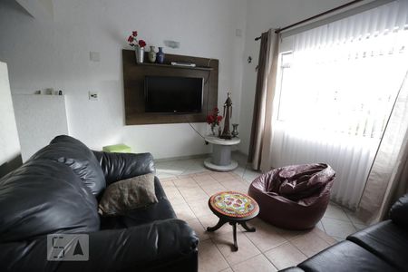 Casa à venda com 412m², 6 quartos e 4 vagasSala