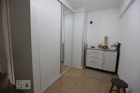 Casa à venda com 412m², 6 quartos e 4 vagasQuarto