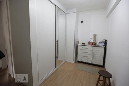 Casa à venda com 412m², 6 quartos e 4 vagasQuarto