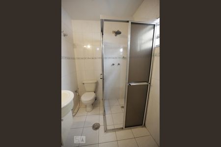 Casa à venda com 412m², 6 quartos e 4 vagasBanheiro