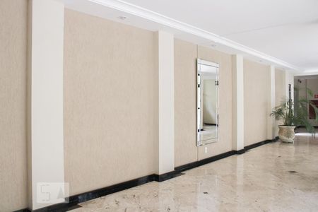 Apartamento à venda com 90m², 3 quartos e 2 vagasÁrea Comum - Hall