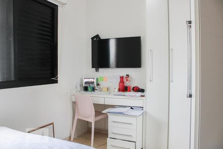 Apartamento à venda com 90m², 3 quartos e 2 vagasQuarto 2