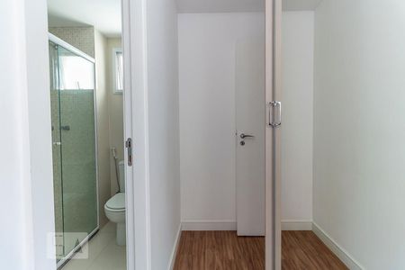 Apartamento para alugar com 76m², 2 quartos e 1 vaga Apartamento para alugar com 76m², 2 quartos e 1 vagaCorredor