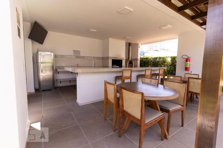 Apartamento para alugar com 76m², 2 quartos e 1 vaga Apartamento para alugar com 76m², 2 quartos e 1 vagaÁrea comum - Churrasqueira