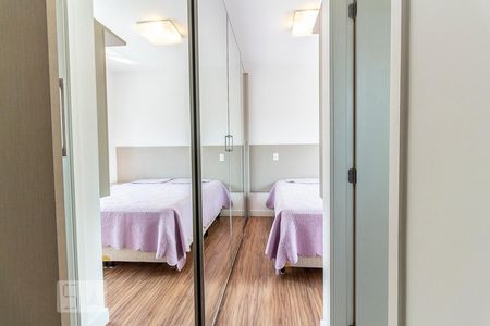 Apartamento para alugar com 76m², 2 quartos e 1 vaga Apartamento para alugar com 76m², 2 quartos e 1 vagaCorredor