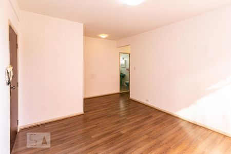 Apartamento à venda com 100m², 3 quartos e 1 vaga Apartamento à venda com 100m², 3 quartos e 1 vagaSala