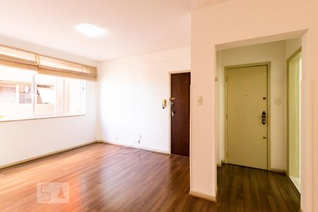Apartamento à venda com 100m², 3 quartos e 1 vaga Apartamento à venda com 100m², 3 quartos e 1 vagaSala