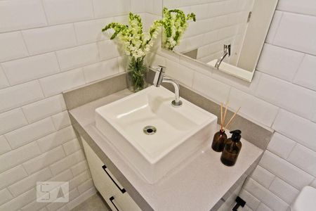 Apartamento à venda com 41m², 2 quartos e sem vagaBanheiro