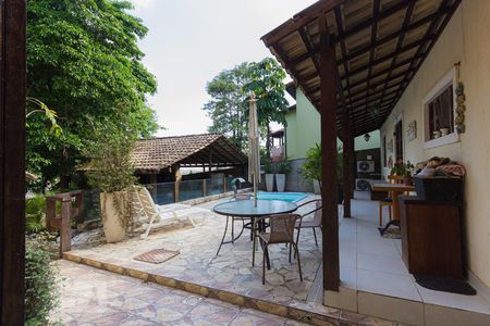 Casa de condomínio à venda com 250m², 5 quartos e 5 vagasVista do Quarto do 1º Andar