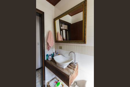 Banheiro Social 1 (1º andar) de casa de condomínio à venda com 5 quartos, 250m² em Freguesia de Jacarepaguá, Rio de Janeiro