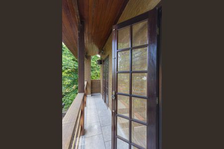 Casa de condomínio à venda com 250m², 5 quartos e 5 vagasVaranda dos Quartos do 2º Andar