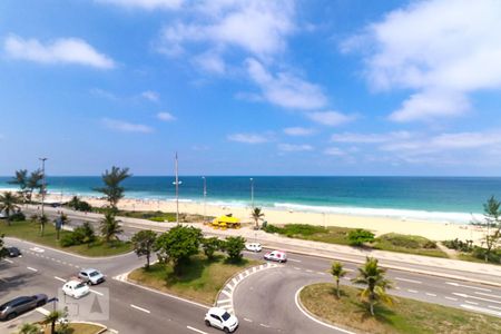 Apartamento à venda com 355m², 4 quartos e 4 vagas Apartamento à venda com 355m², 4 quartos e 4 vagasVista