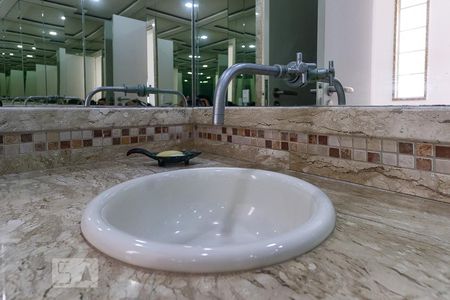 Apartamento à venda com 355m², 4 quartos e 4 vagas Apartamento à venda com 355m², 4 quartos e 4 vagasLavabo