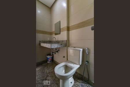 Apartamento à venda com 355m², 4 quartos e 4 vagas Apartamento à venda com 355m², 4 quartos e 4 vagasBanheiro Social