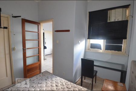 Quarto de apartamento à venda com 1 quarto, 40m² em Copacabana, Rio de Janeiro